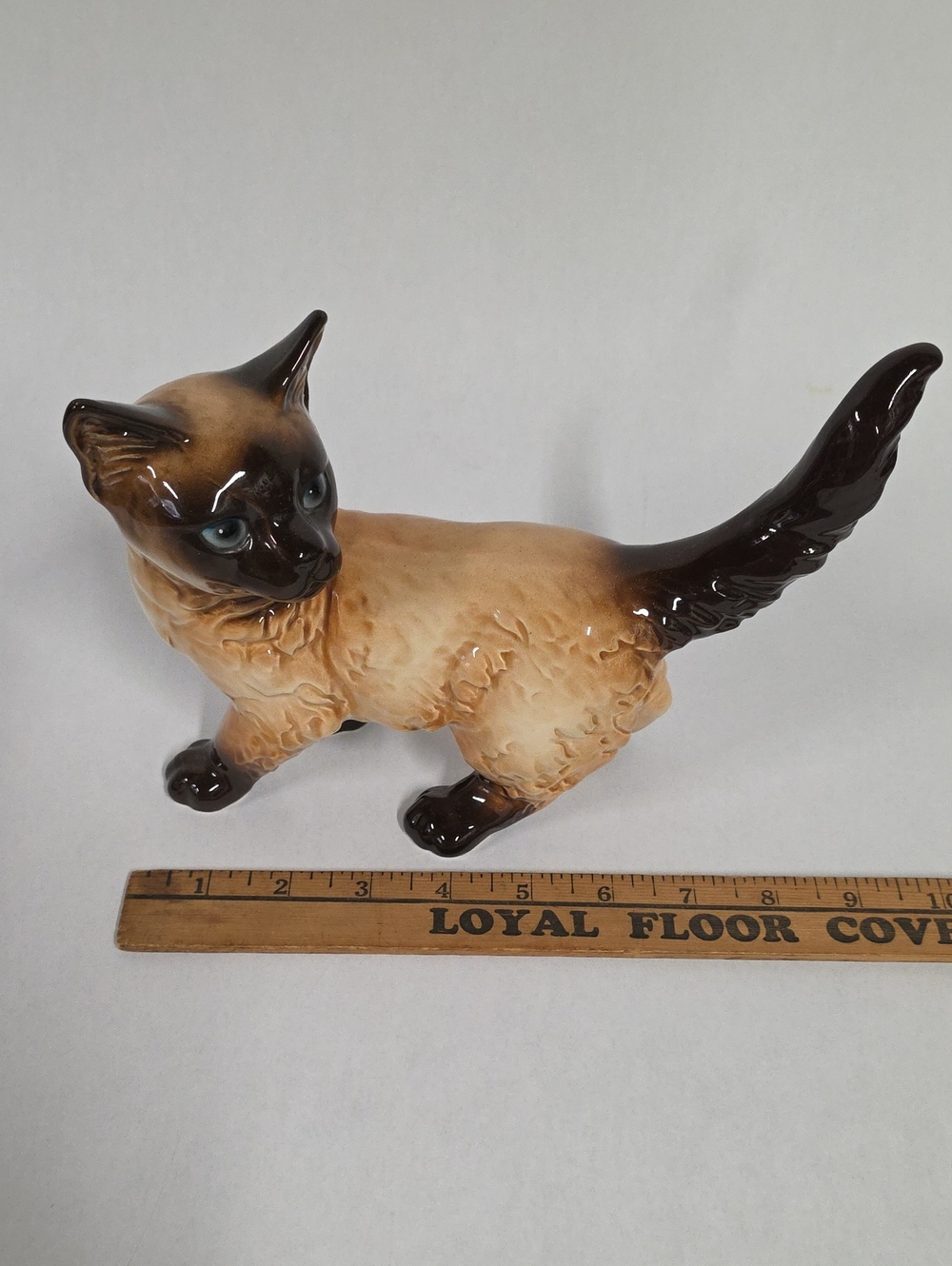 Vintage Goebel #029 Porcelain Siamese Cat Figurine - Made In West Germany - Picture 7 of 10